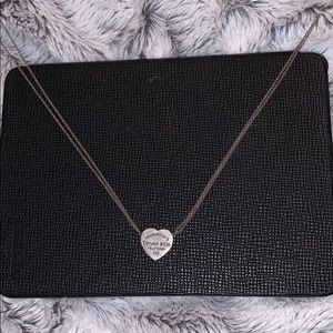 Double Chain Tiffany&Co necklace